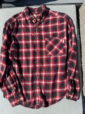 Woolrich medium flannel Men's Red & Black Plaid Button-Down Shirt